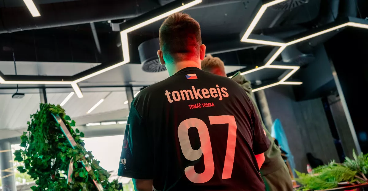 Tomáš „Tomkeejs“ Tomka